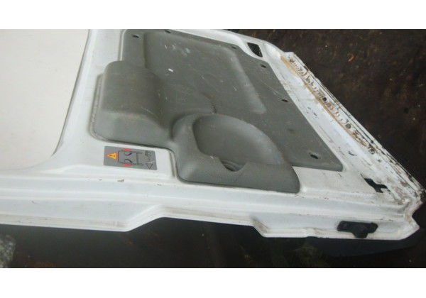 Дверка задня ліва розпашна, (глуха), Renault Kangoo (03-08р)